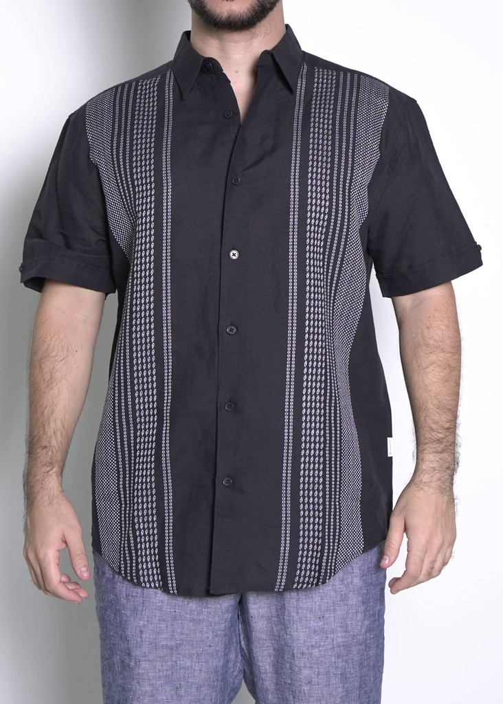 Vista adicional de Camisa Cubavera Manga Corta Jet Negro Modelo Cuwsa020 - ADAMS