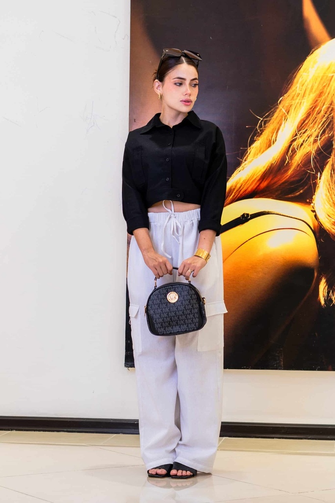 Vista adicional de Pantalon Con Elastico Capri Blanco - ADAMS
