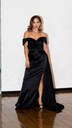 Vista adicional de [VE-PASSION-BL-A/10] Vestido Passion Negro Cola Lateral - ADAMS