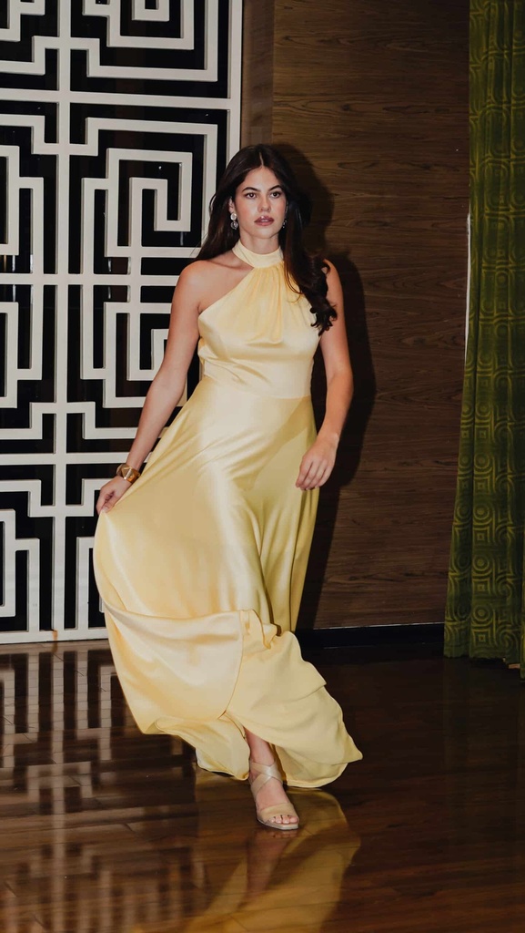 Vista adicional de Vestido Unicolor Amarillo - ADAMS