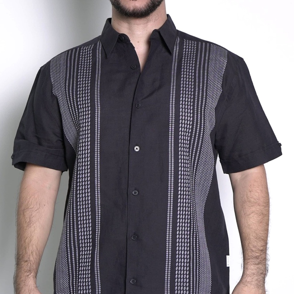 [CUWSA020-003/S] Camisa Cubavera Manga Corta Jet Negro Modelo Cuwsa020 (S)
