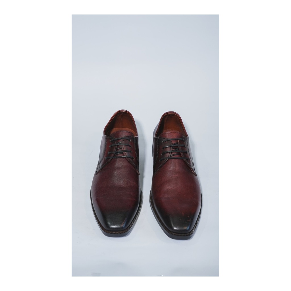 [ZP-1002-AMBAR-VN/5.5] Zapato De Caballero Lenical Vino (5.5)